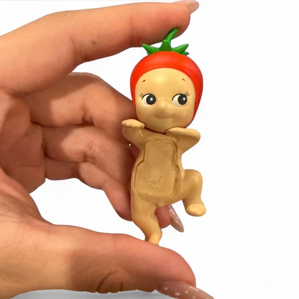 Sonny Angel Harvest Hipper Series- tomato